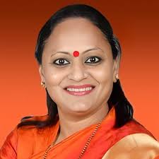 Yamini Jadhav Yamini Jadhav