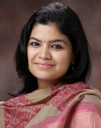 Poonam Mahajan Poonam Mahajan